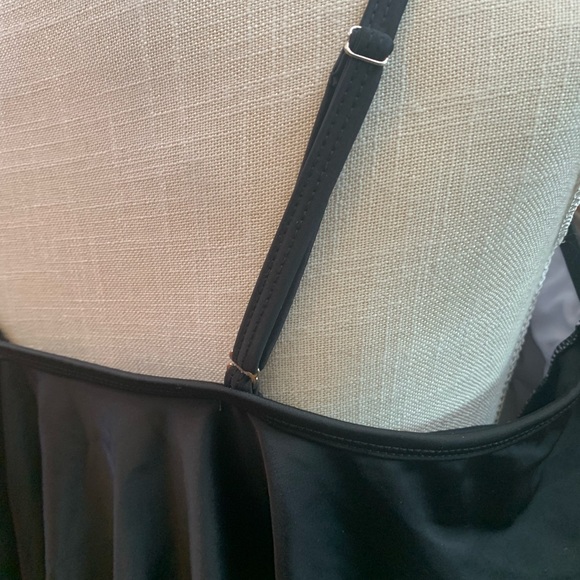 SZ XL women’s bathing suit top bandeau style black stretch top full coverage - Picture 6 of 7